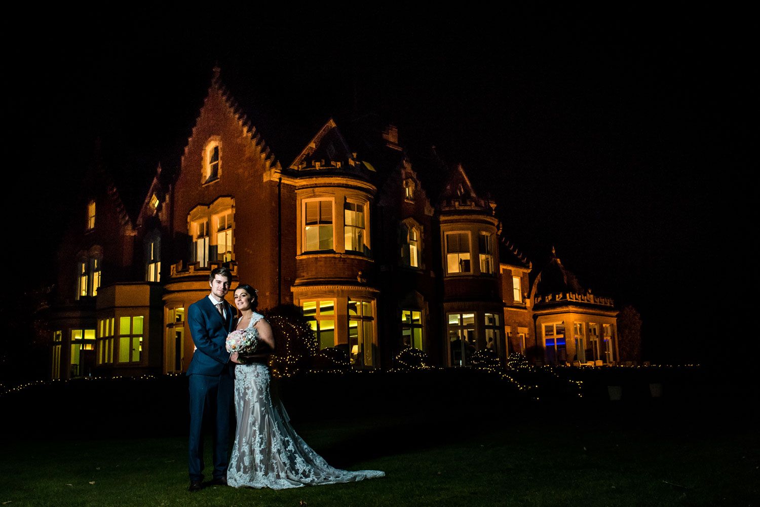 Pendrell-Hall-Wedding-Venues-with-Accommodation-for-Guests---Cris-Lowis-Wedding-Photography